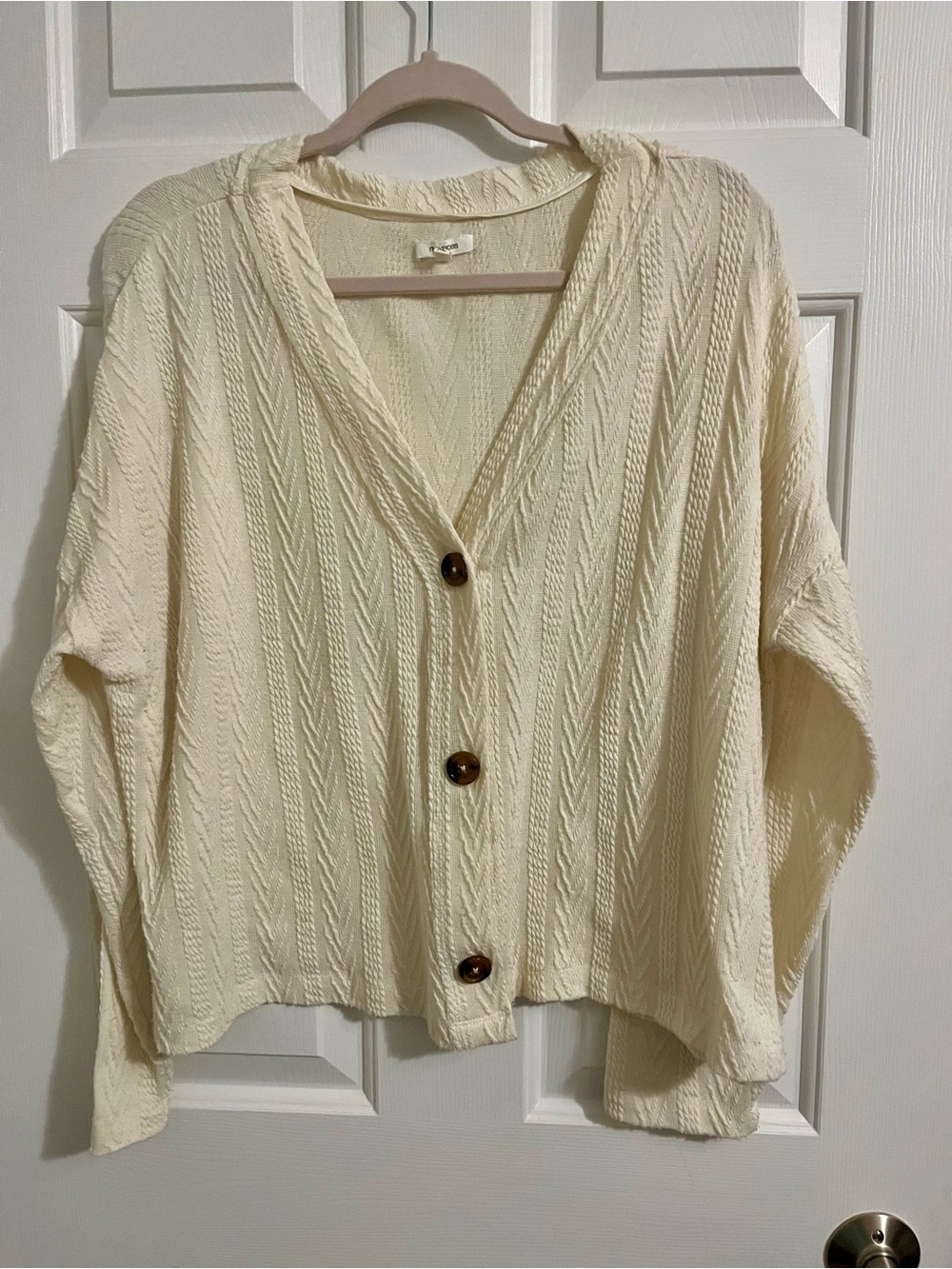 Neutral Cream Cable Knit Button-Front Women’s Sweater Cardigan Maurices XL